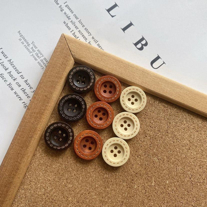 

Retro Wooden Push Pins - Cork Board & Felt Wall Decoration Thumbtacks