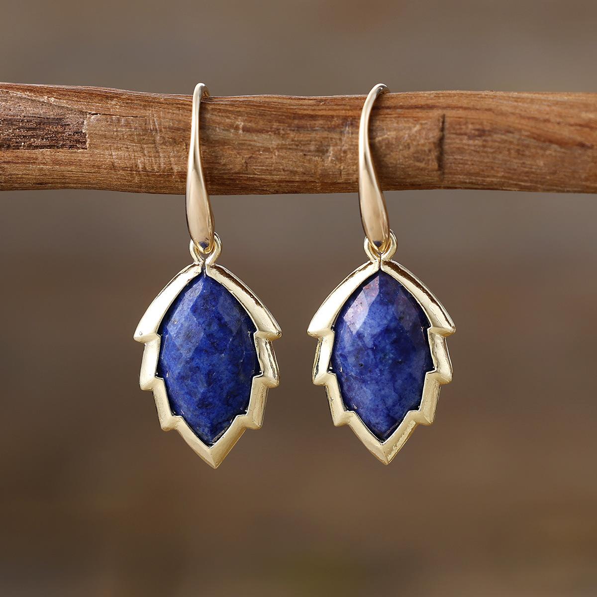 

Natural stone amethyst leaf earrings, ear hooks, earrings, Japanese and Korean designer light luxury fashion jewelry синий