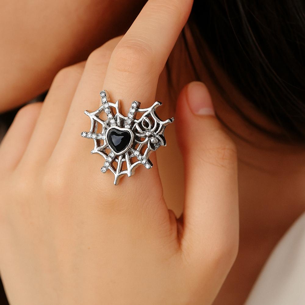 Shiny Rhinestone Spider Web Heart Ring Dark Fashion Halloween Opening Ring  Cosplay Jewelry