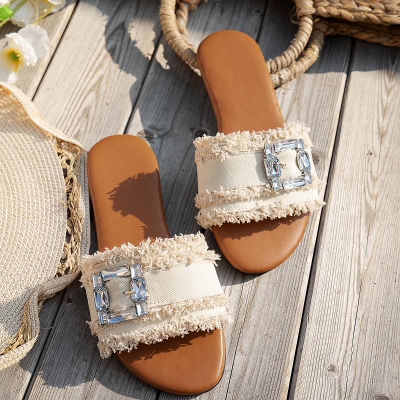 Fashion Shoes Female 2025 Fashion Open Toe Women's Slippers Fashion Outdoor Belt Buckle New Plus Size Light Best Seller Flat Slippers