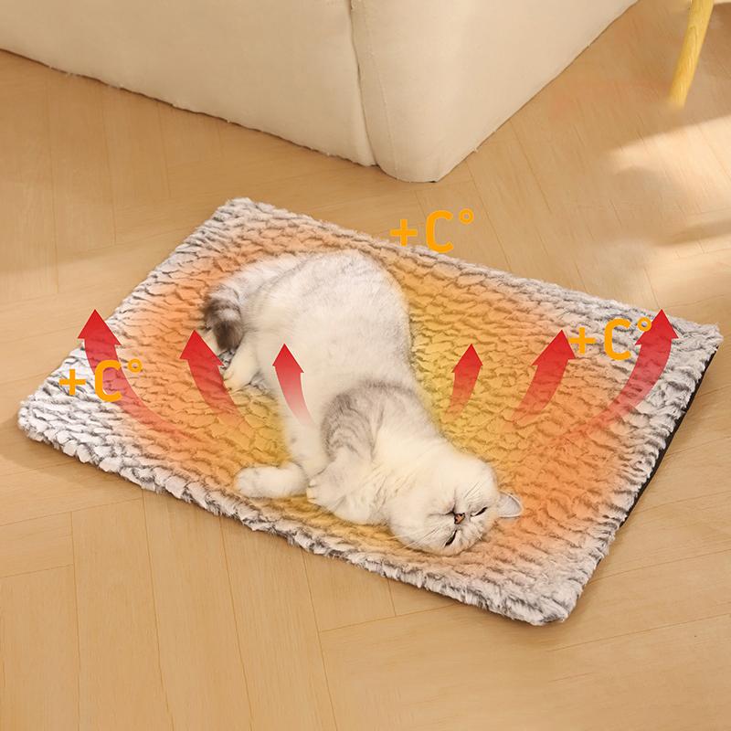 Cozy Comfortable Self-Heating Pet Pads Non-Slip Removable Washable Indoor Outdoor Sleeping Wram Fleece Cat Bed Cama Para Gatos