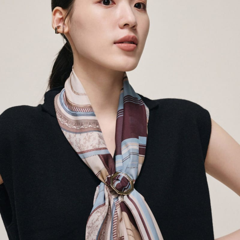 Saint Luxure Drobe Wine