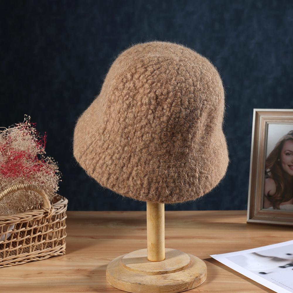Hat Soft Women's Winter Bucket Hat Felt Lamb Wool for Girl Autumn and Winter Fashion Fur Panama Hip Hop Hat Off White Cap