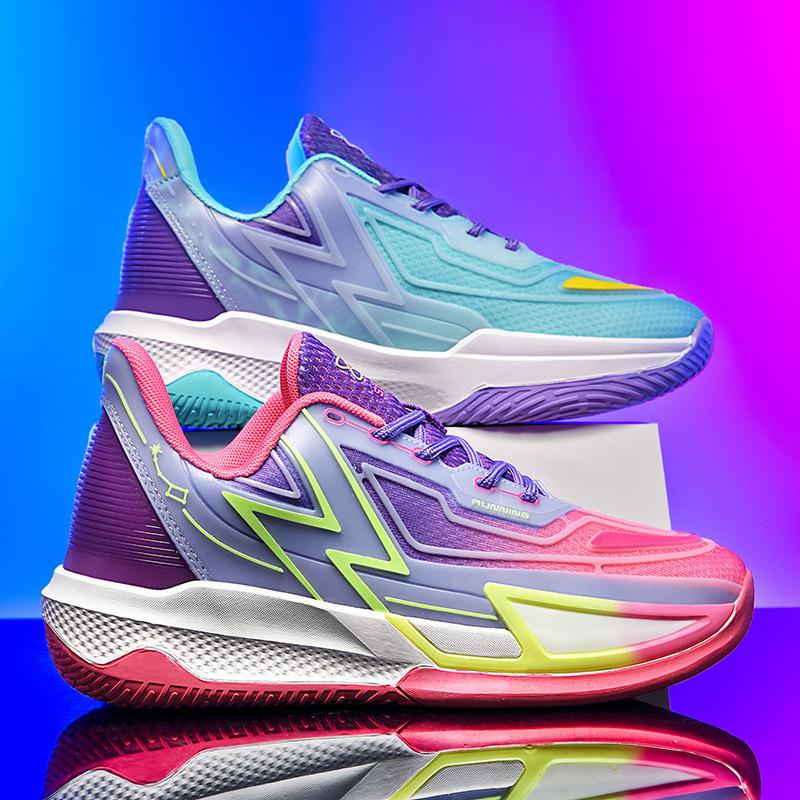 

Баскетбольные туфли в стиле колледжа пара мандариновая утка фактическое трение звук баскетбольные туфли контрастные спортивные туфли для мужчин и женщин 45