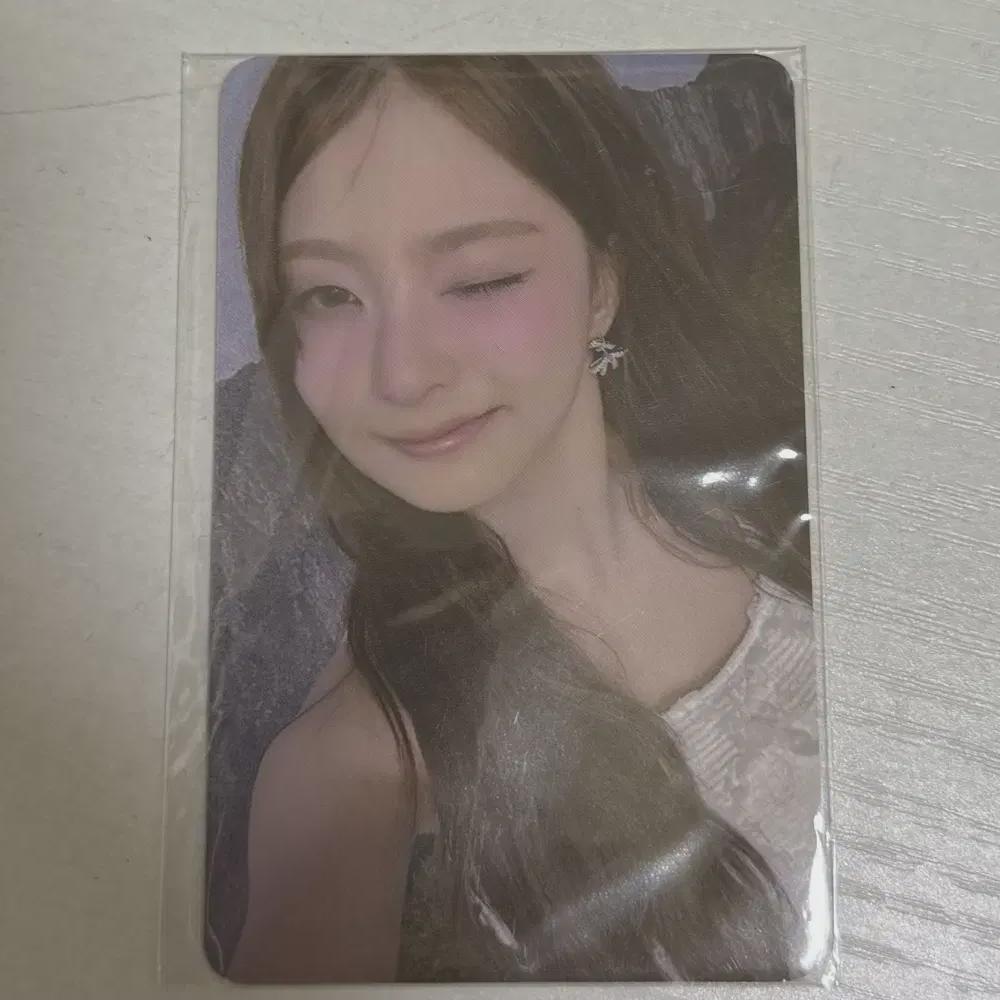 Fromis9 Lee Na Kyung Concert T Shirt Photocard