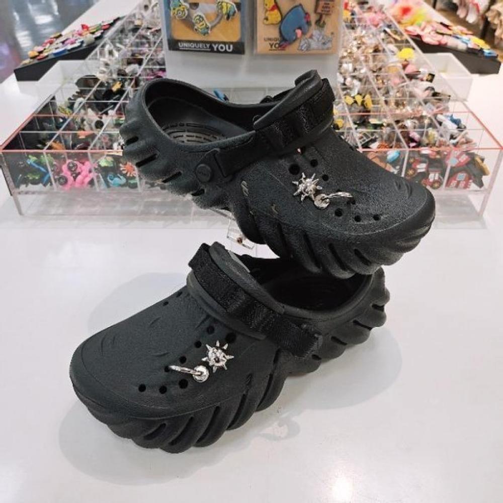 

Crocs Hc04 Echo Clog 207937 001 BLACK/M3W5 (220)