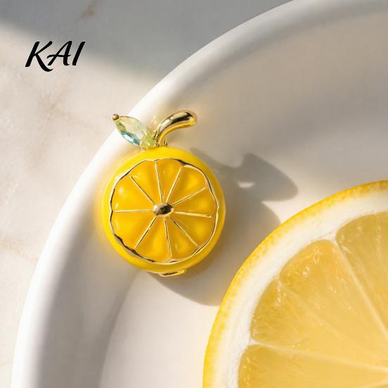 Fruit Pin with Rhinestone Leaf Lemon Slice Brooch Pin, Oil Dripping Leaf, Decorative Badge for Clothes Bags Scarves Bag Decoration