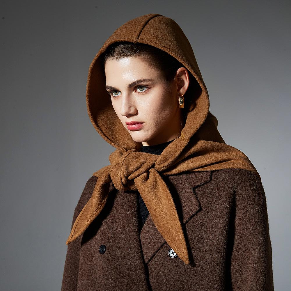 High-End European and American Autumn/Winter 2025 Camel Cape Shawl Scarf