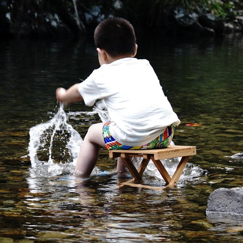Folding low stool, shoe changing stool, household pony solid wood portable living room bench, sturdy fishing stool at the door