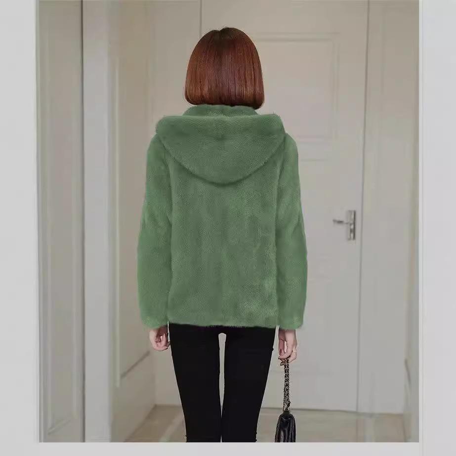 2025 Autumn/Winter Plus Size Women's Velvet Fleece Pajamas & Outerwear