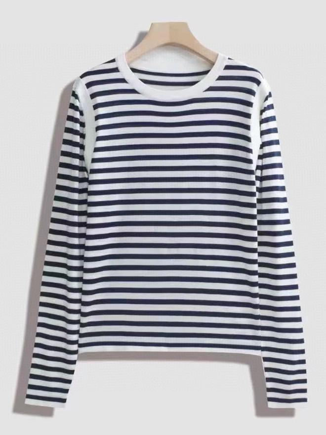 Loose Fit Striped Black & White Patchwork Long Sleeve T-shirt - Korean Style, Casual Plus Size Base Top for Autumn