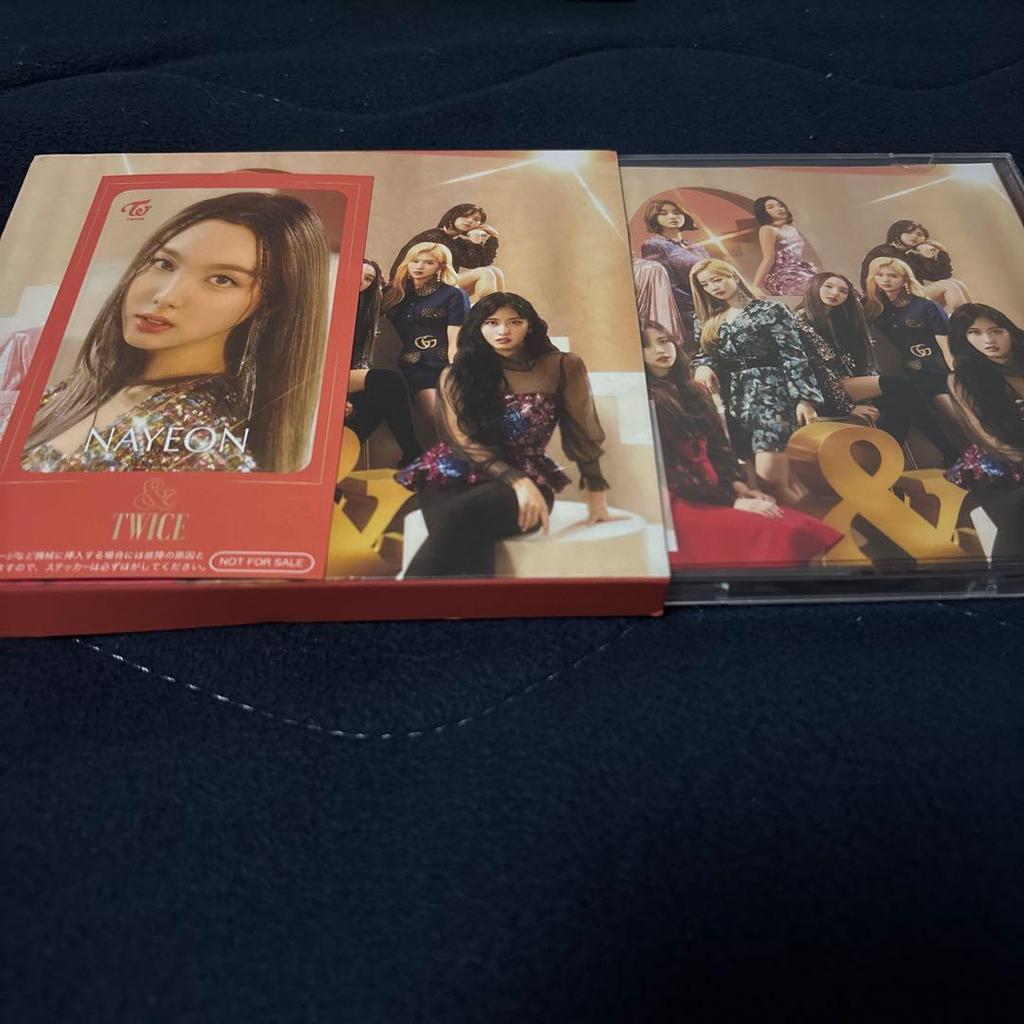 [BRUKT] &TWICE DVD Album