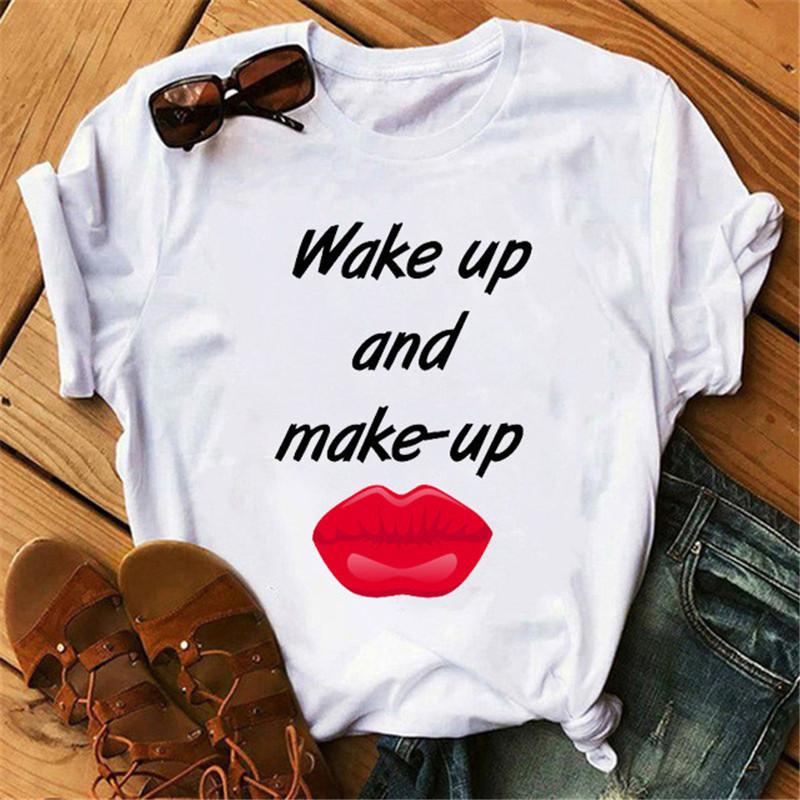 Korean Fashion Vintage Lip Graphic Women T-Shirt Goth 90S Summer Tees Loose White O-Neck Short Sleeve Y2K Tops Harajuku Blouses