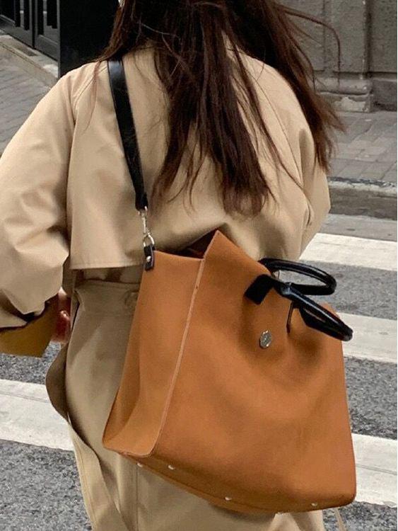 2022 Retro Black Frosted Large-Capacity Tote Bag: Versatile Shoulder/Crossbody Handbag for Autumn and Summer