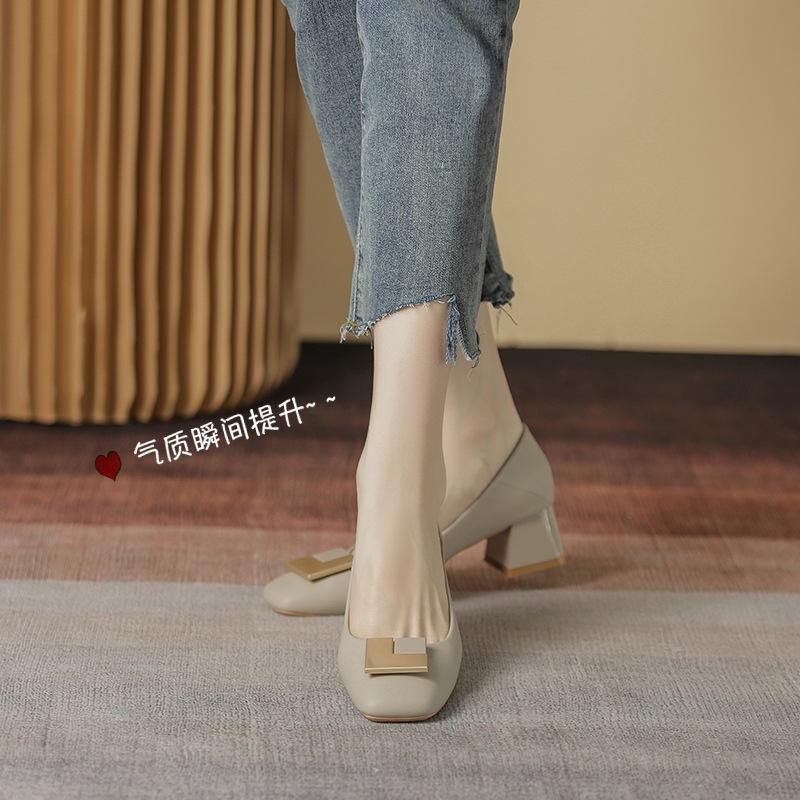 Leather women's shoes spring and autumn 2025 new temperament soft sole thick heel middle heel square head French shallow mouth single shoes high heels