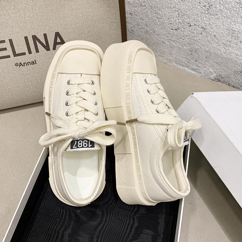 Plateau-Canvas-Schuhe Damen 2025 Herbst neue Mode vielseitig höhenvergrößernd Freizeit Sport atmungsaktiv Muffin Einzelne Schuhe
