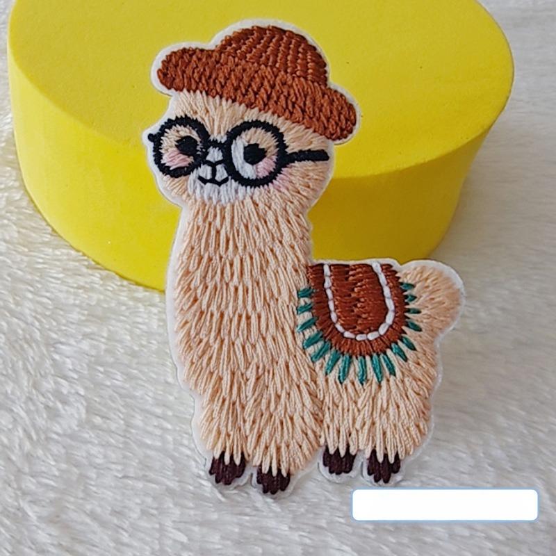 Adesivi in Stoffa Ricamati con Alpaca Cartone Animato Carino Adesivi Decorativi, Molto Adatti per Vestiti, Scarpe, Cappelli, Cappotti, Sciarpe, Decorazione di Zaini