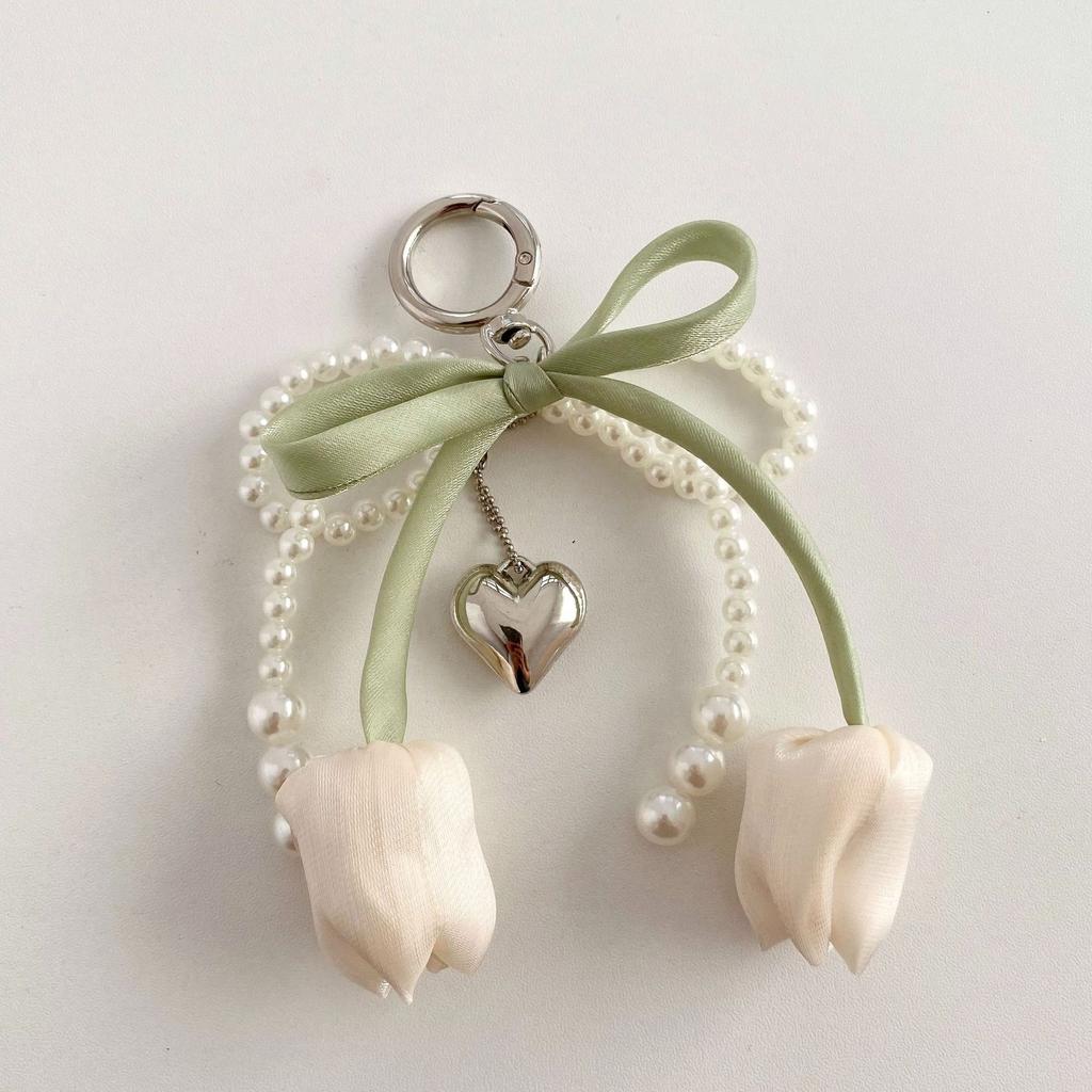 Pearl Flower Bud Keychain