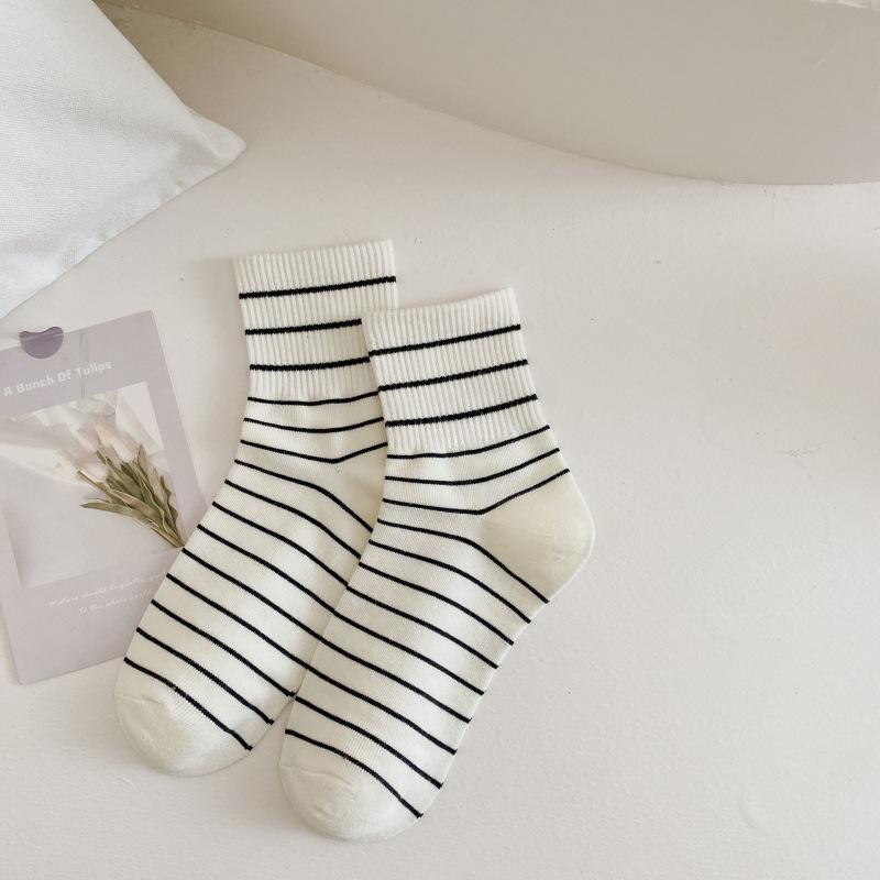 

Женские гольфы до середины икры в полоску Zhuji, трендовая большая буква C, чистый хлопок, повседневный весенне-летний стиль. One Size