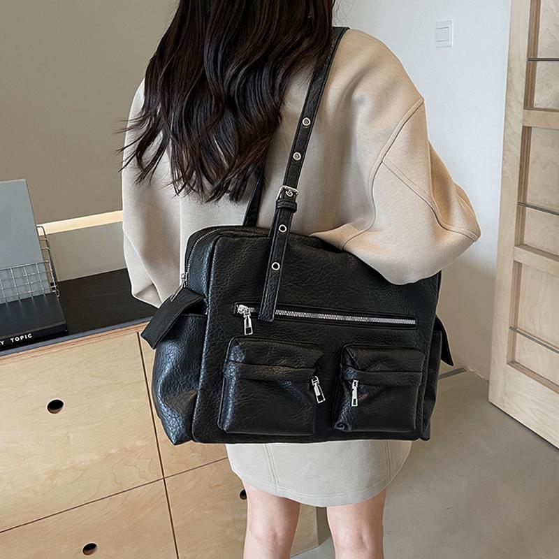 Women PU Leather Shoulder Bag Multi-Pockets Underarm Bag Solid Color Versatile Commuting Handbag Adjustable Strap Tote Bag ARI