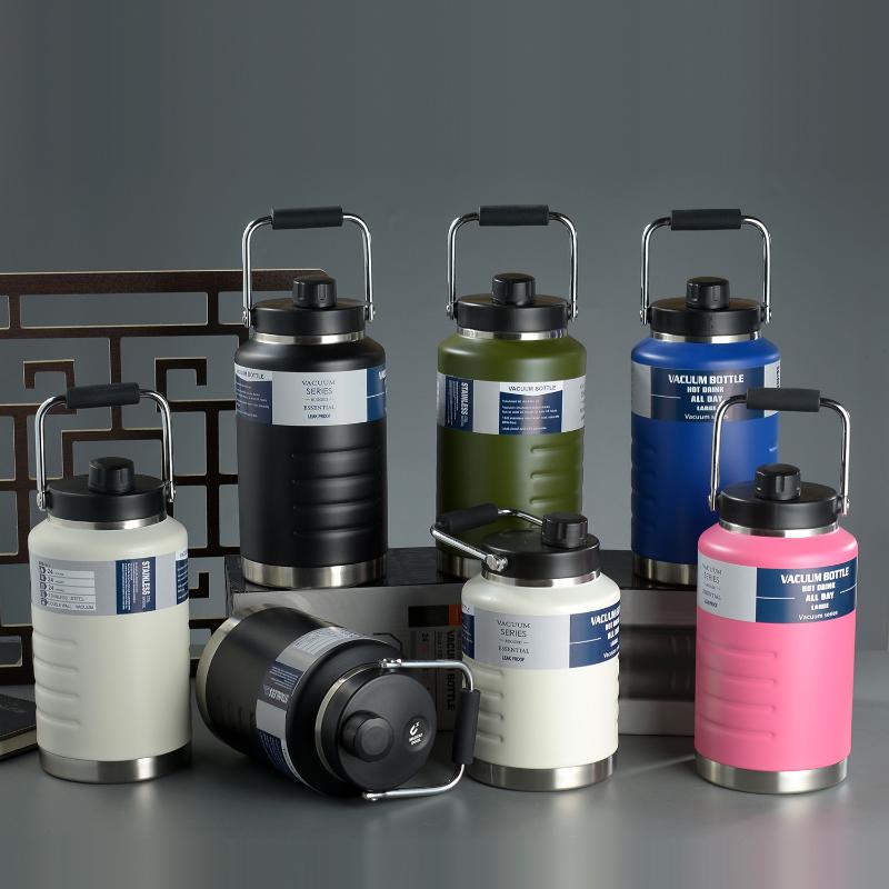 Large Capacity Insulated Water Bottle 316 Food Grade Stainless Steel Thermal Mug for Outdoor Running Cycling Sports