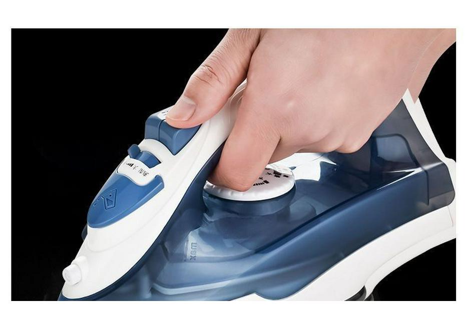 Handheld Steam Iron for Household and Dormitory
