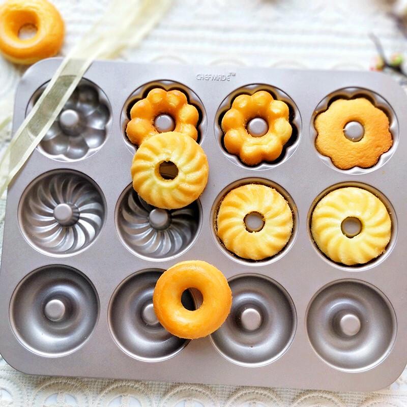 Chefmade 12-Cavity Donut Baking Pan