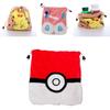 Pokrowiec Pokmon z izolacją futerkową ze sznurkiem do przechowywania w podróży i pakowania prezentów