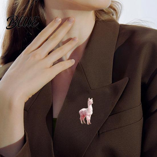 Durable Enamel Brooch Pin Alpaca Design Zinc Alloy Vibrant Healing