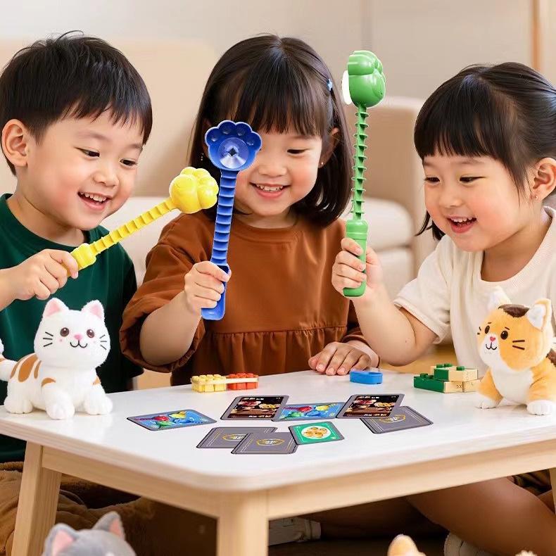 Zampa di Gatto Caccia al Topo: Gioco da Tavolo Educativo per Famiglie per Bambini