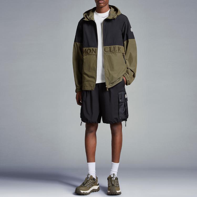 Moncler Cargo Bermuda Shorts J10912B00012549P5999