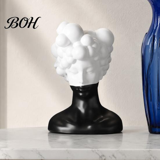 Versatile Model Room Display Modern Abstract Bust Statue, Man Portrait Sculpture, Minimalist Black And Stylish Vinyl Art Pieces White Ornament