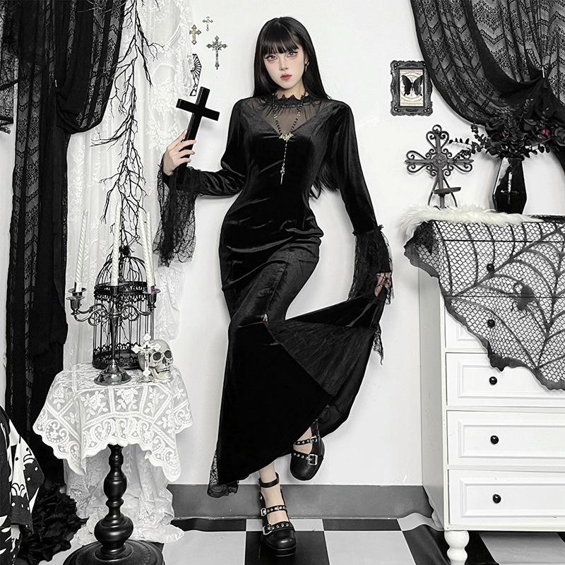 AltGoth Gothic Dark Halloween Velvet Dress Women Vintage Fairy Grunge Lace Patchwork Flare Sleeve High Waist Evening Party Dress