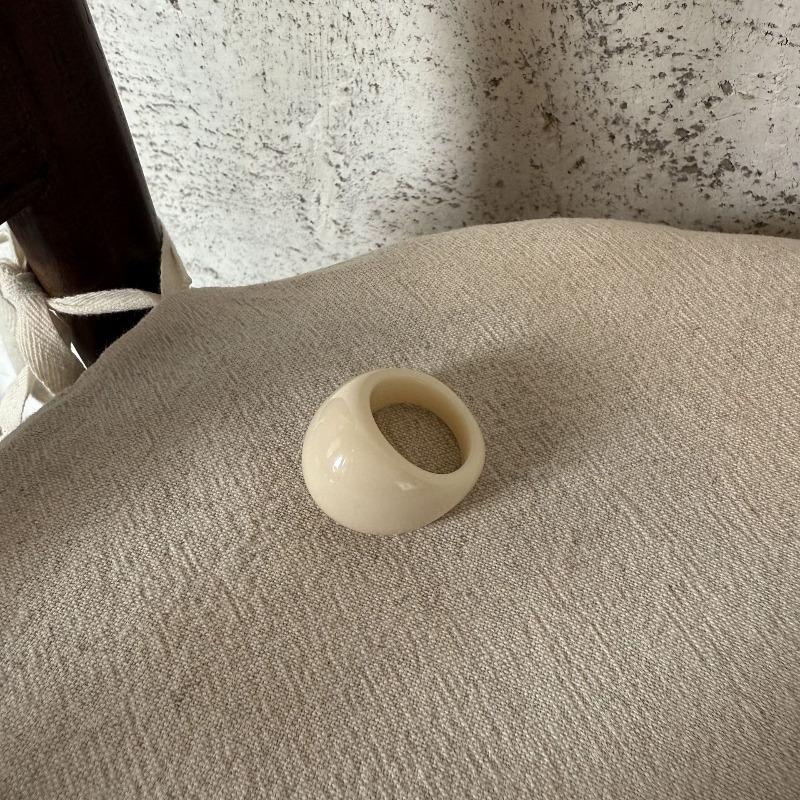 Resin round open bracelet ring niche high-end bracelet simple personality fashion jewelry women