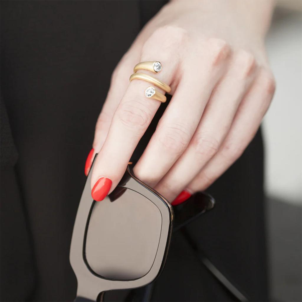 Youthway Stylish Asymmetrical White Round Zirconia Open Ring New Designed Exquisite Party Jewerly Women Birthday Stainless Steel