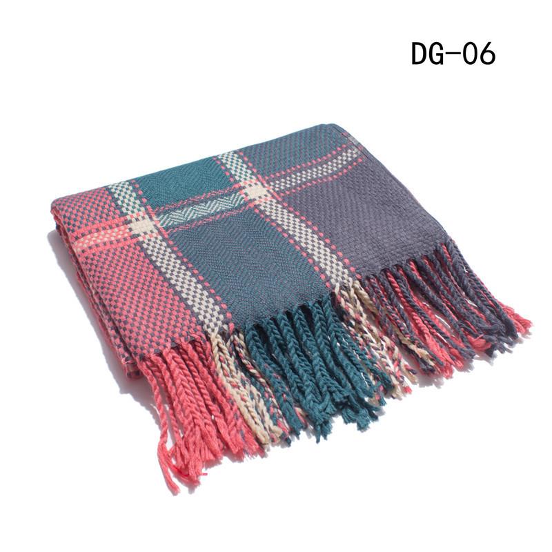 Autumn and winter new college style boys and girls couple plaid scarf air conditioner shawl Tonglu
