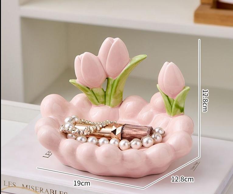 

Керамические украшения в виде тюльпанов, креативные китайские украшения для гостиной, домашний поднос, керамический туалетный столик в виде тюльпанов, ящик для хранения 19x12.8x12.8cm