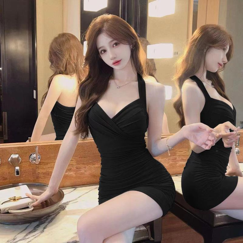 Pure Desire Sleek Halter V-Neck Pleated Mini Dress