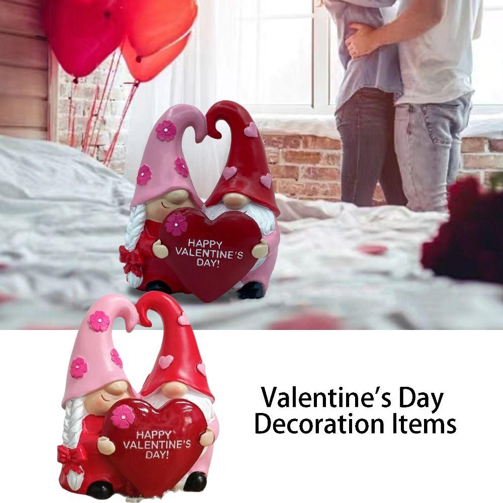Resin Material Love Gnomes Love Hearts Table Decor Resin Gnomes Figurine  Christmas Decoration