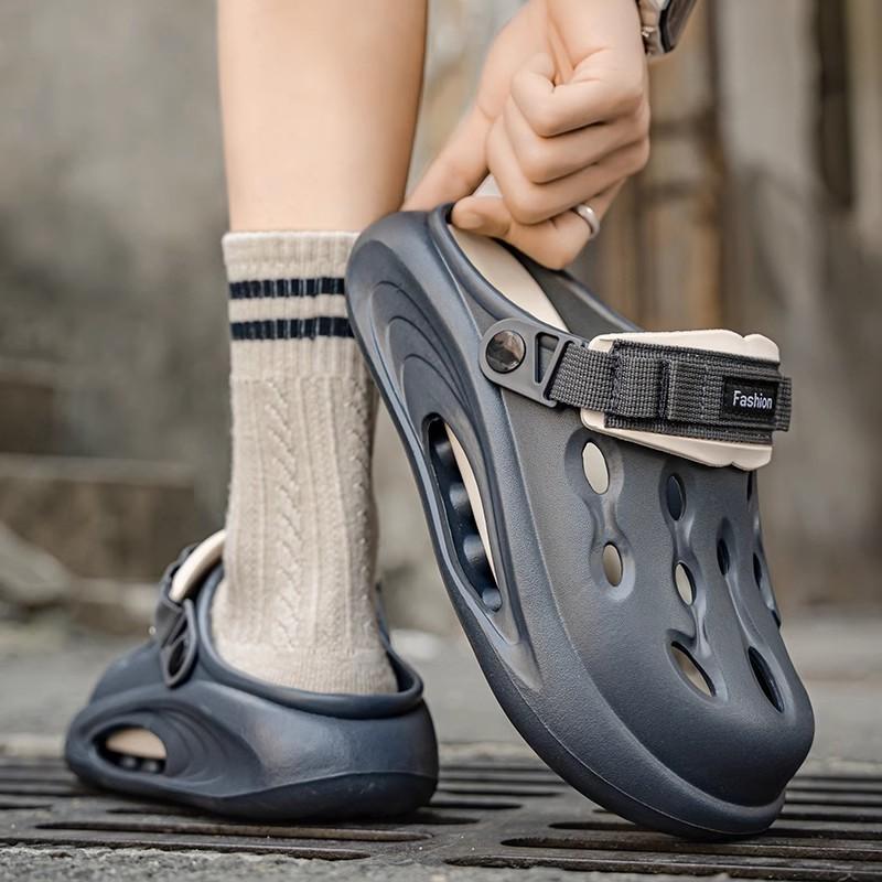 

Hole shoes men s summer outer wear bag head slippers sports dual-purpose beach shoes large size 46/47 темно-сірий