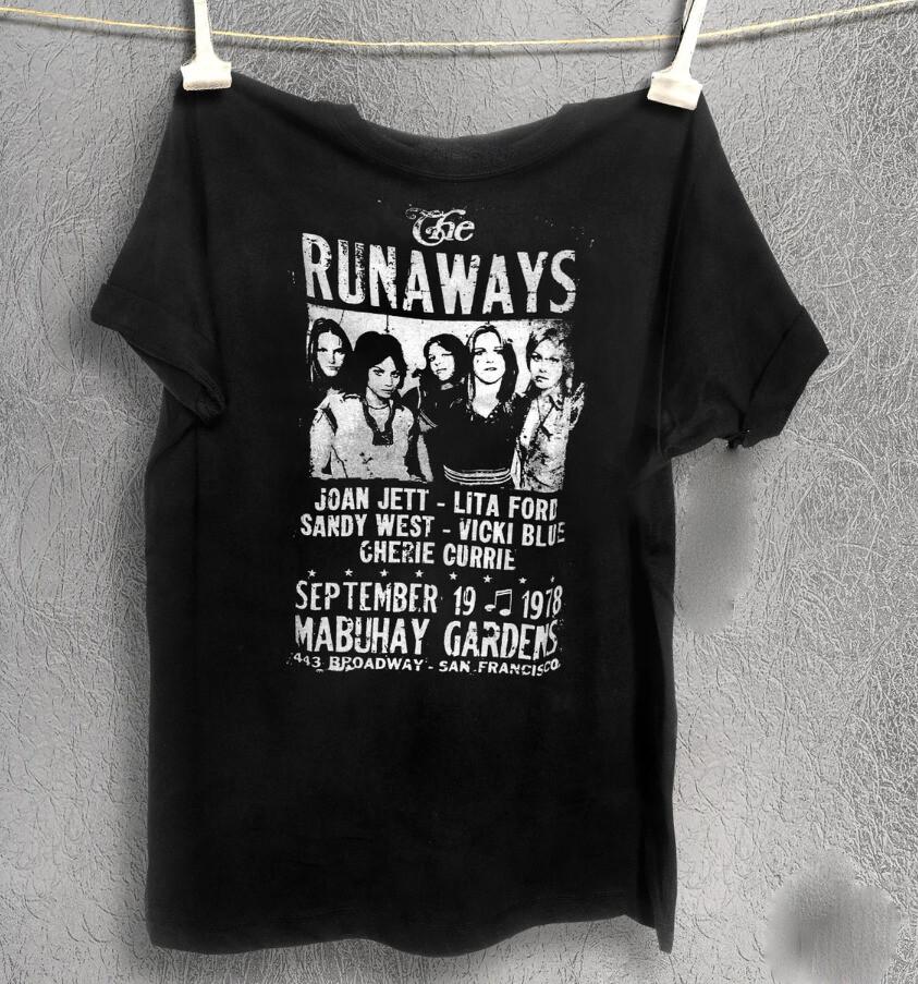 Vintage The Runaways Band Music Concert Cotton Black S-4XL Unisex Shirt AC1336 Unisex T-Shirt