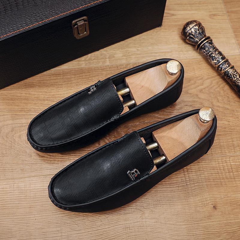 Summer Men Casual Shoes Leather Breathable Comfort Slip-on Mens Driving Shoes Luxury Brand Men Loafers Mens Lazy Shoes Moccasins
