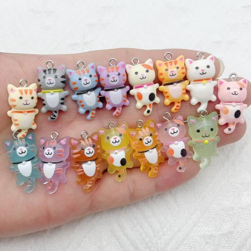 10pcs Mixed Cartoon Cute Cat Design Charms 3D Luminous Resin Animal Pendants For DIY Bracelet Necklace Jewelry Making Accessory