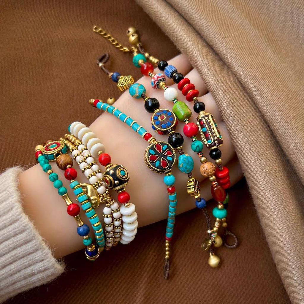 Handmade Chinese Retro Beaded Bracelet: Versatile Ethnic Style for Couples & Friends