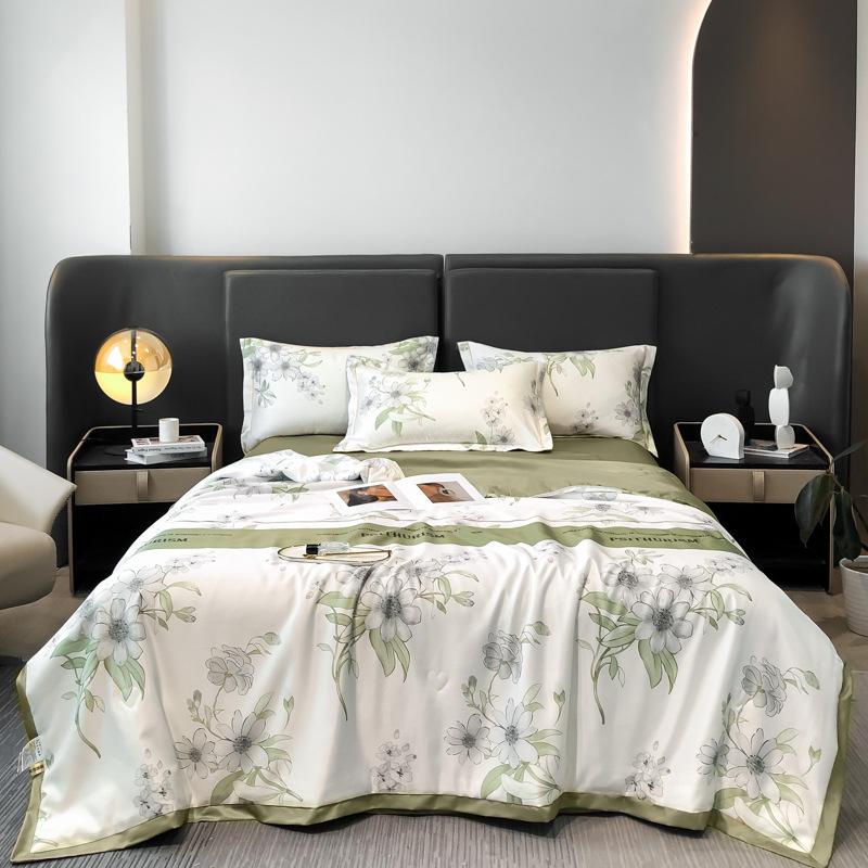 Piumone Estivo Sottile 4 pezzi Tessili per la Casa Lusso Leggero Coperta Estiva Fresca Taglia Queen Piumone per Aria Condizionata Set Lenzuolo Federe