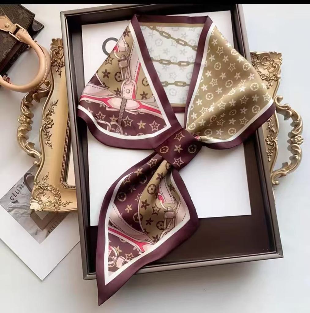 French polka dot silk scarf neck women's new high-end long strip matching shirt Korean thin small scarf