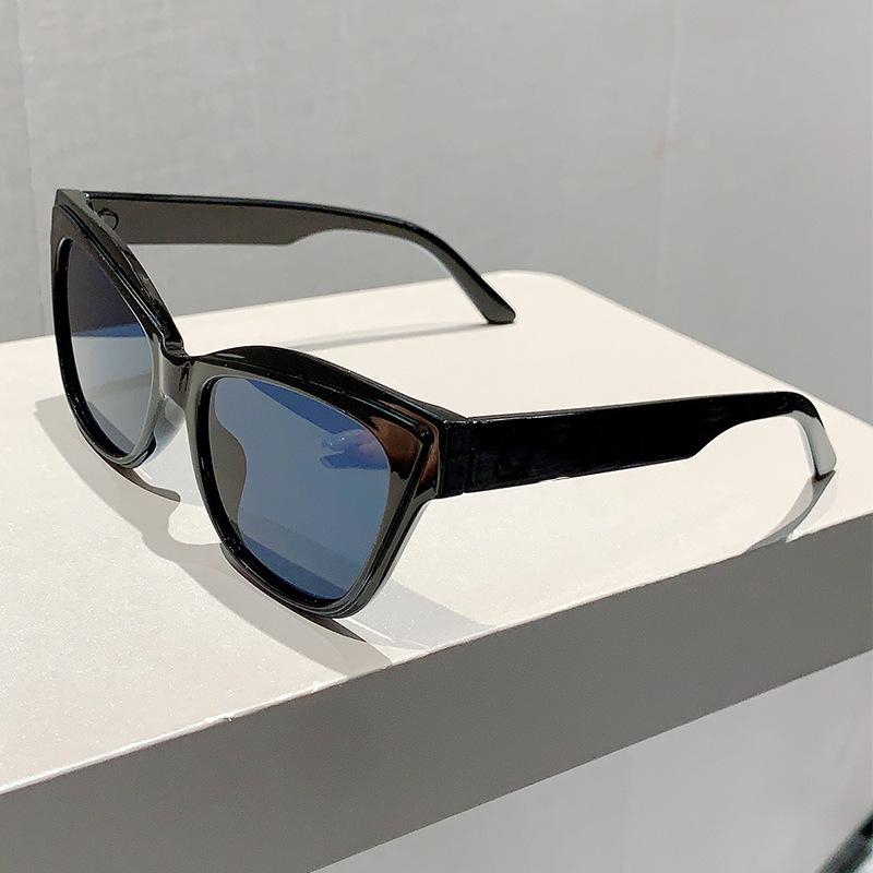 

Fashion Vintage Luxury Brand Designer Cat Eye Sunglasses Women For Men Sun Glasses Punk Popular Outdoor Sexy Ladies Shades Uv400