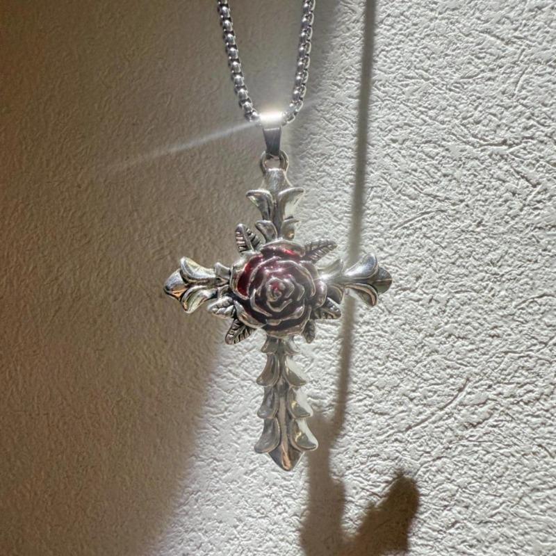 Neo-gotischer tiefroter Rosen-Oxidationssilber-Kreuz-Anhänger Lange Halskette für Damen Herren Hip-Hop Street Pullover Kette Schmuck Geschenke