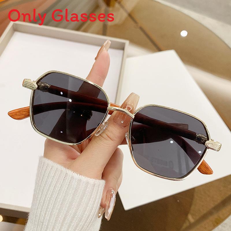 New Woodentexture Metal Sunglasses With Gray Lenses For Sun Protection And Fashion Style