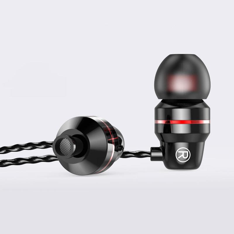 Universal 3.5Mm Wired Headphones In-Ear Stereo Earphones Headset With Microphone